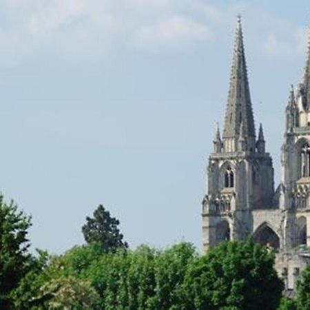 Hotel Le Rallye Soissons Exterior foto