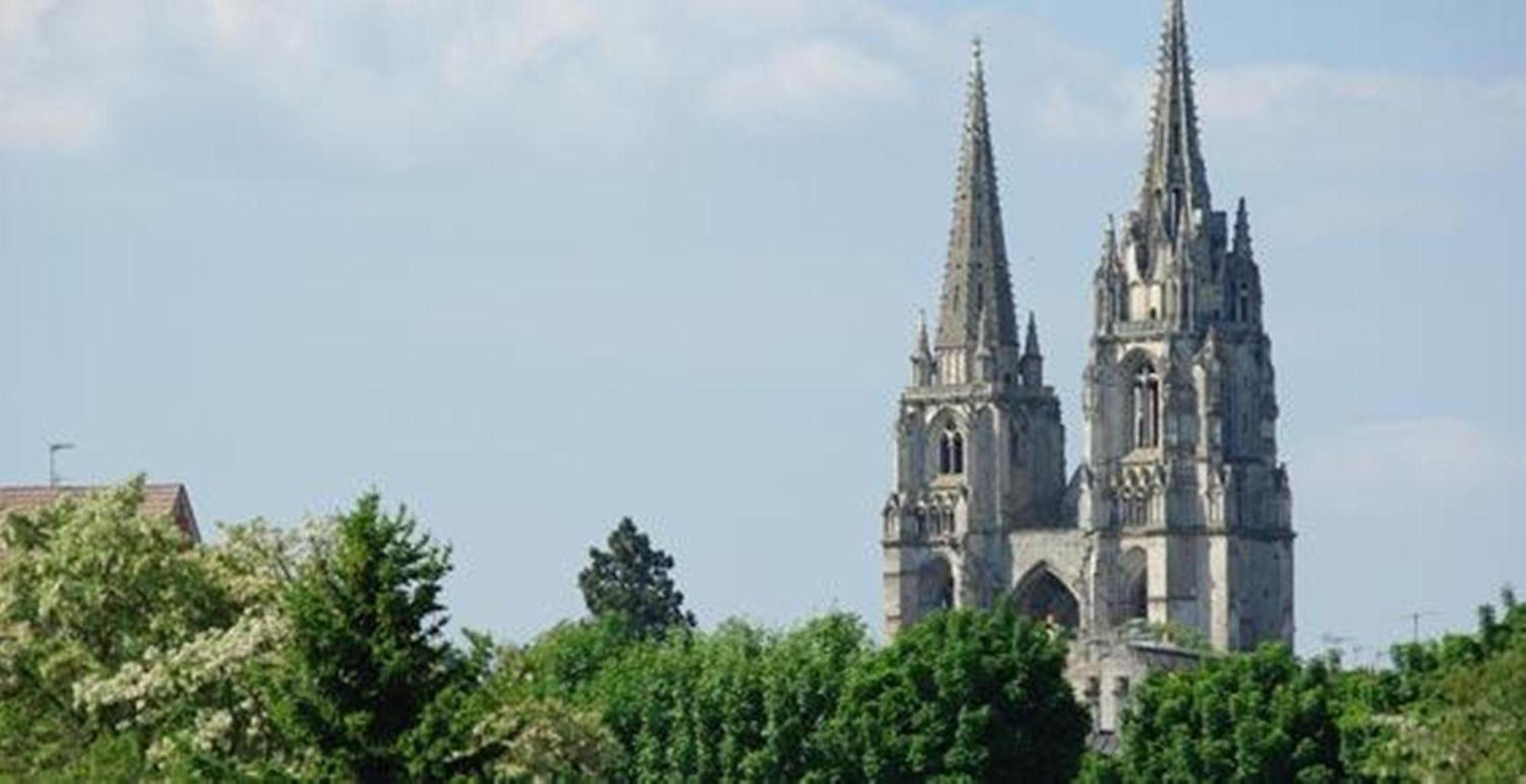 Hotel Le Rallye Soissons Exterior foto